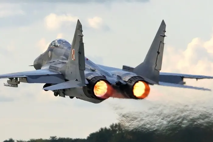 Польща підняла авіацію через атаку Росії на Україну: що сталося