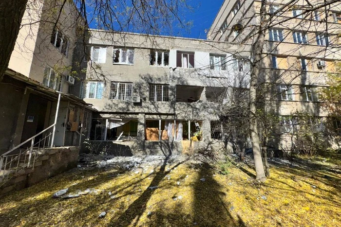 Зеленський про обстріл лікарні у Херсоні: поранена дитина восьми років