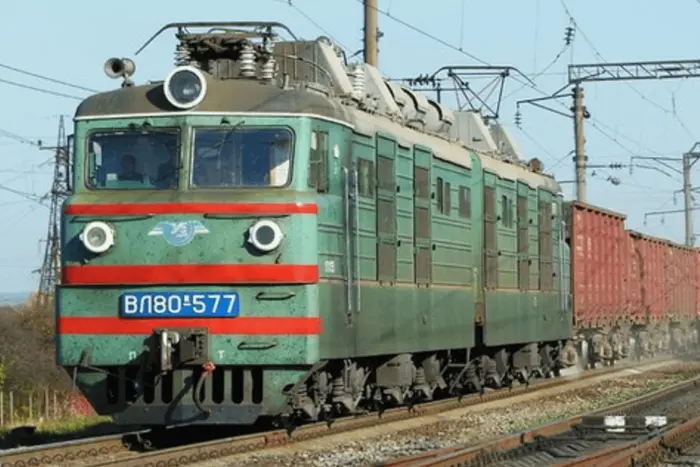 11-year-old girl on train wagon