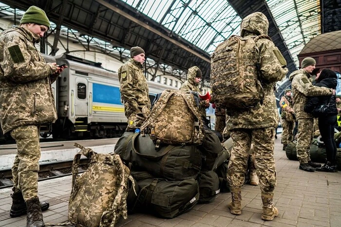 Фото военных на отдыхе заграницей