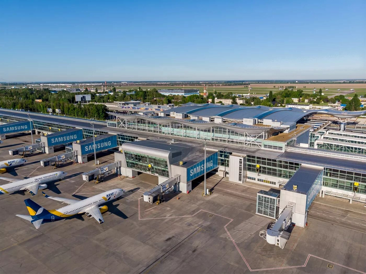 First glimpse of Boryspil