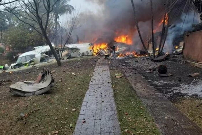 Outbreak in plane crash in Brazil