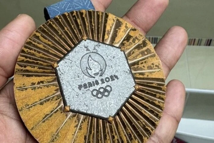 Medals from the 2024 Olympics are rusting: athletes in despair