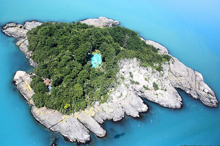 Island with mysterious landscapes for tourism