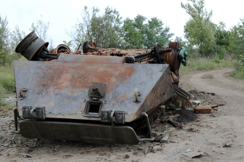 Destroyed Russian tanks and soldiers