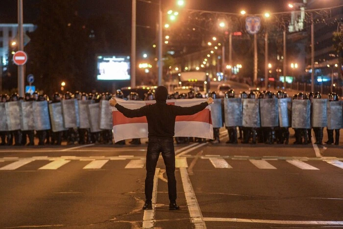 Вибори у Білорусі. Росія протестуєта готова допомогти