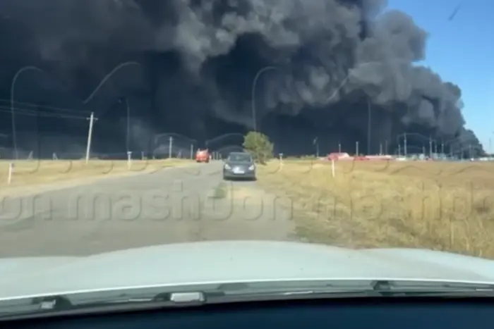 Explosion at the oil depot in Rostovshchina