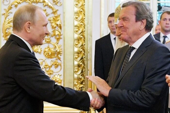 Former Chancellor of Germany and Putin's friend in the hospital