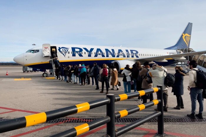 Відновлення польотів Ryanair до України