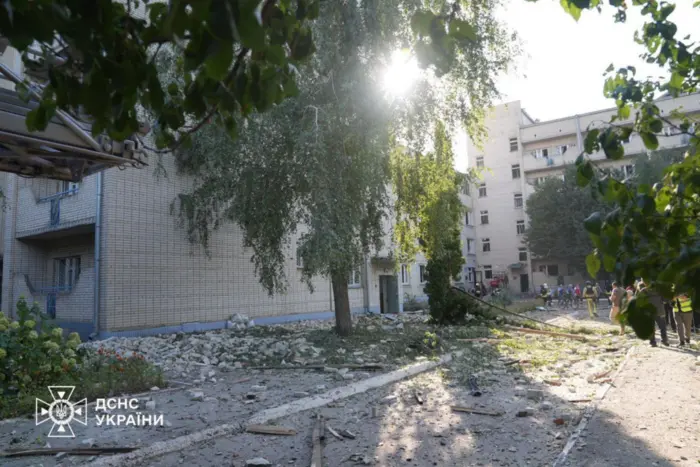 Shelling of retirement home by Russian forces, new aid from Germany