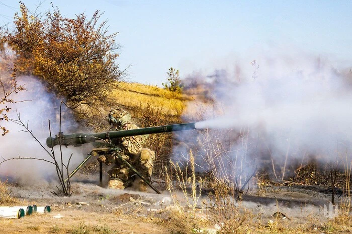 Militants near Selydove