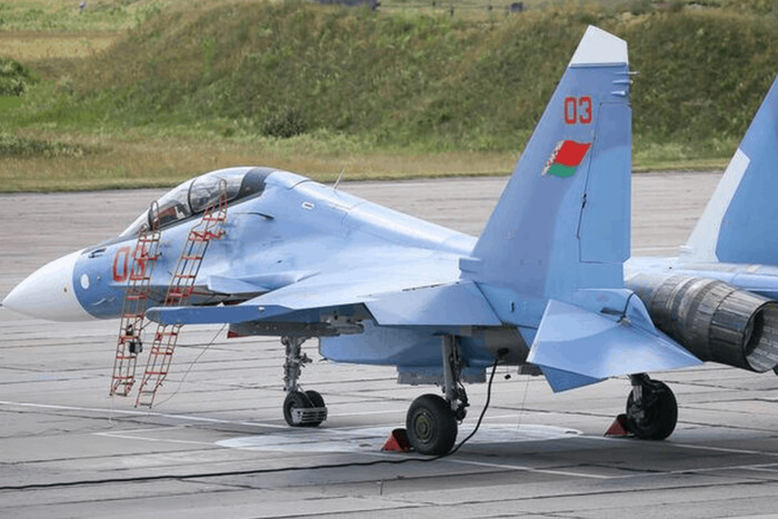 Belarus raised fighter jet due to Russian threat