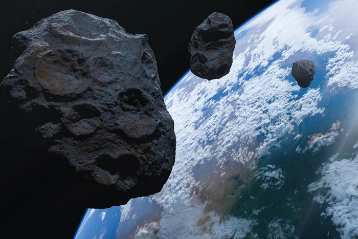 14 dangerous asteroids near Earth