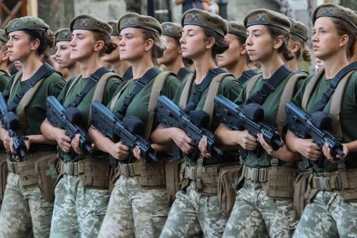 Woman in military uniform in Latvian army