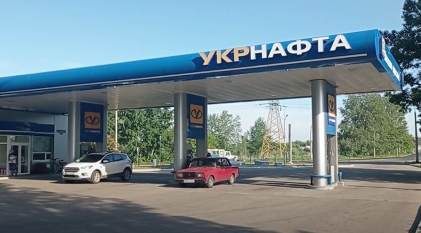 Ukrnafta gas stations increase non-fuel sales