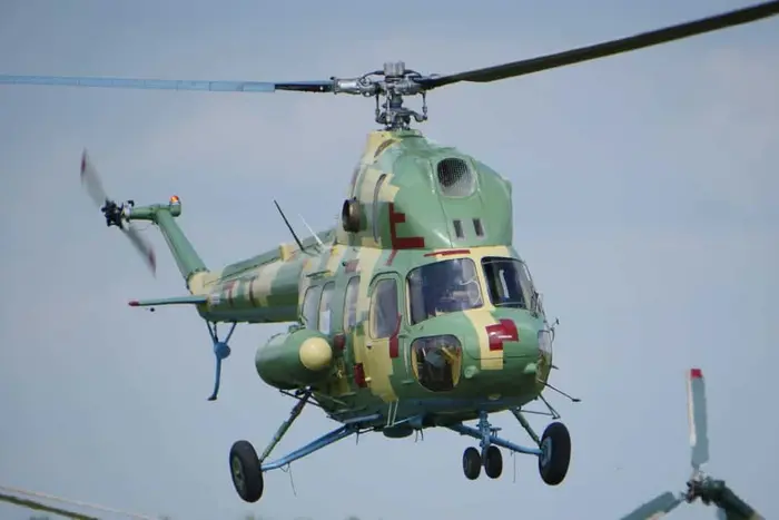 Розбитий вертоліт Мі-2