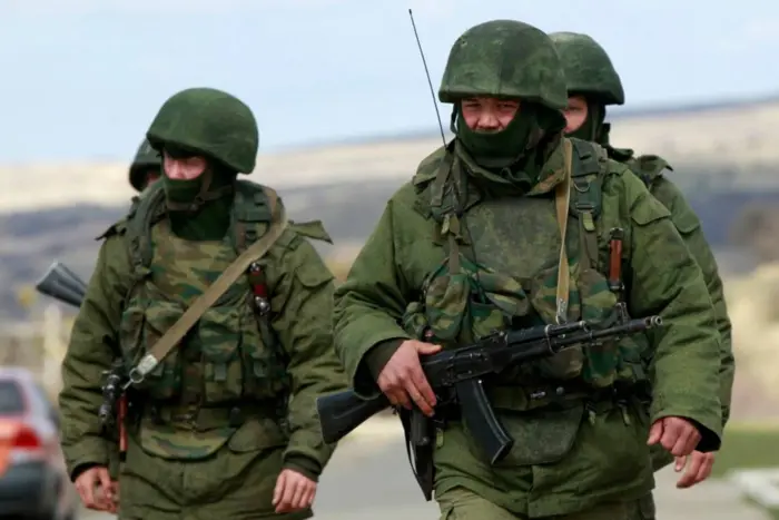 Military vehicles near Chasovyi Yar