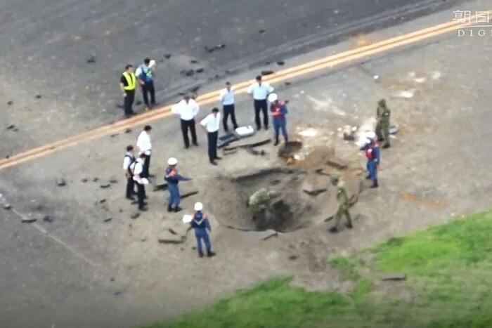 Взрыв бомбы в японском аэропорту