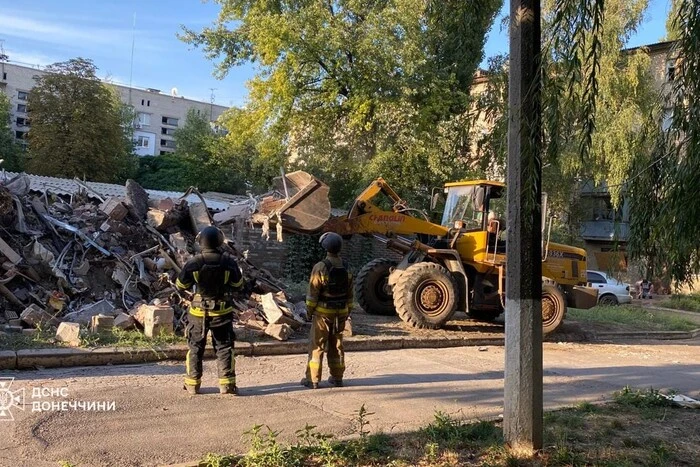 Тело британского журналиста под завалами отеля