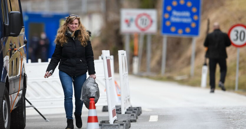 Ukrainer werden bald für die Einreise in die EU zahlen müssen: Was ist ETIAS und wie hoch ist die Gebühr