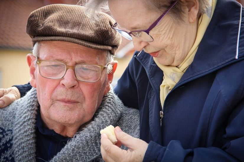 Image of people at retirement