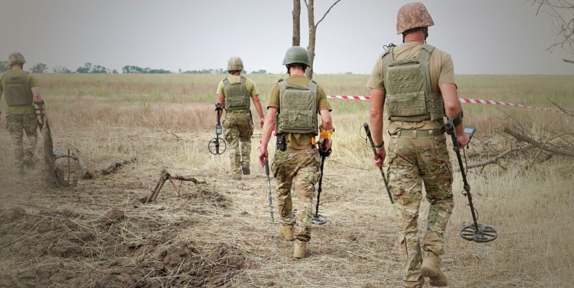 Spanish assistance to Ukraine in demining