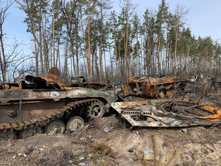 Зруйноване місце бойових дій в Україні