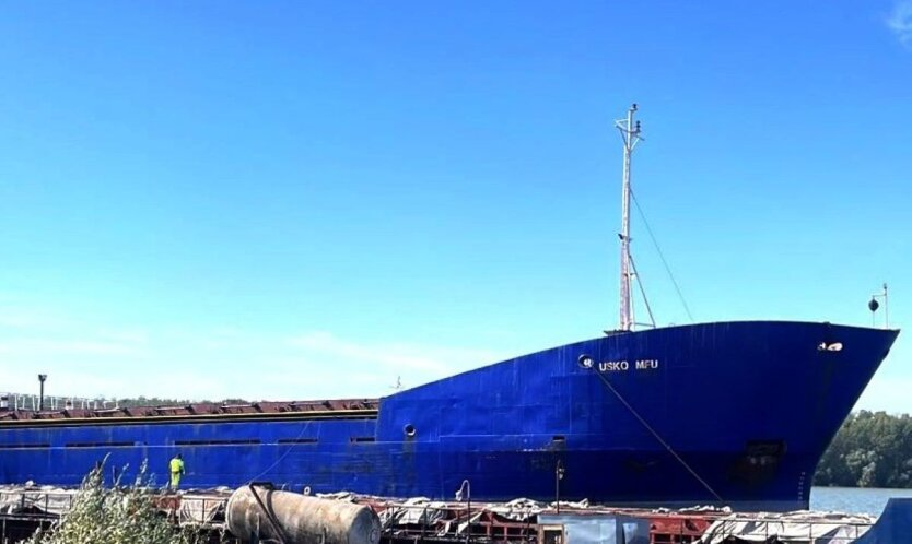 Ukraine confiscates ship in occupied Crimea