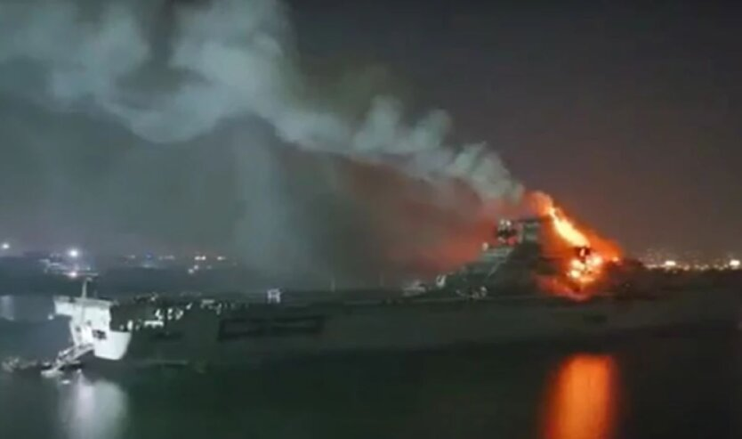 Burned Soviet aircraft carrier in China