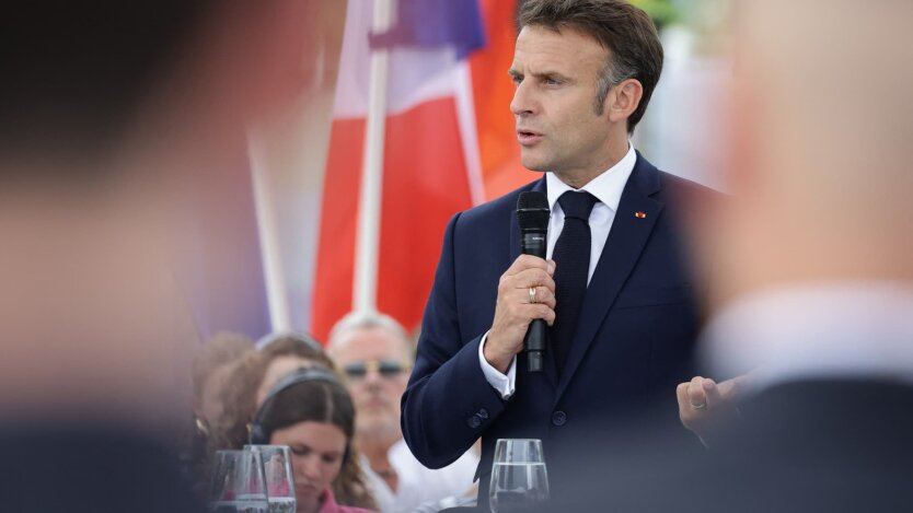 Macron calls for avoiding double standards