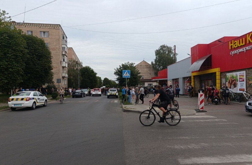 Бунт у ТЦК через затримання чоловіків