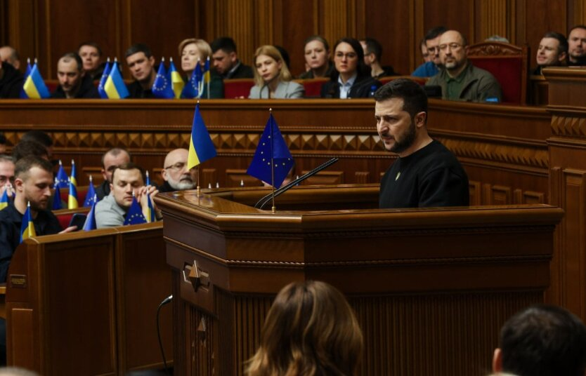 Zelensky during his speech in the Verkhovna Rada