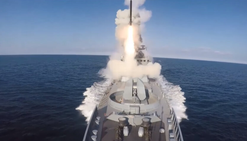 Ukrainian Navy evaluates Russian missile carriers in the Black Sea