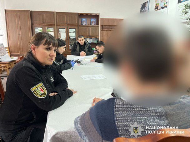 Подросток с ножом в лицее Мукачево: что установили правоохранители