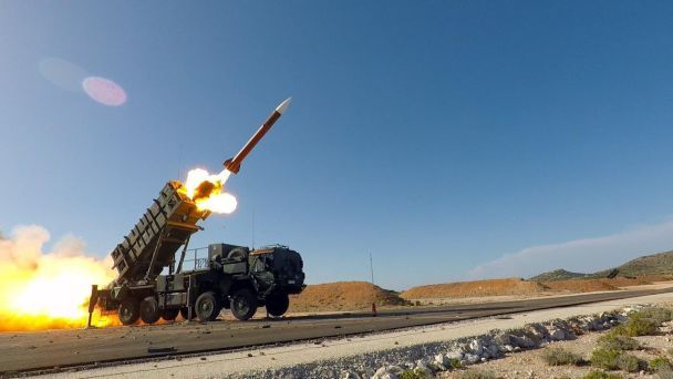 Німеччина запевняє: підтримка України триває в повному обсязі