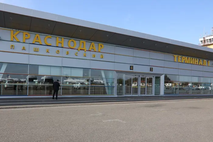 Аеропорт Краснодарська знову працює: як це вплине на авіацію в регіоні