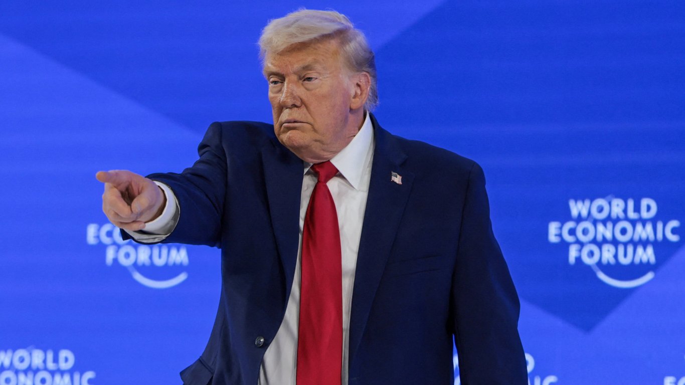 Porozumienie z Europą: Trump rezygnuje z ceł w zamian za bazę w Arktyce
