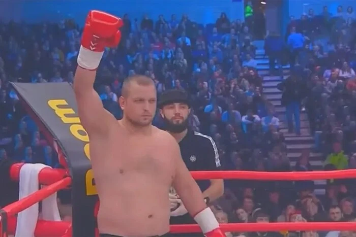 Чемпион России по самбо избил женщину