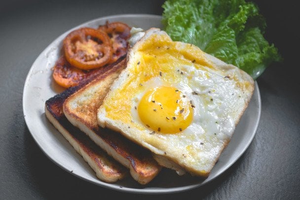 Spostrzegawczość na próbę: odszukaj jeden listek kolendry wśród identycznych potraw