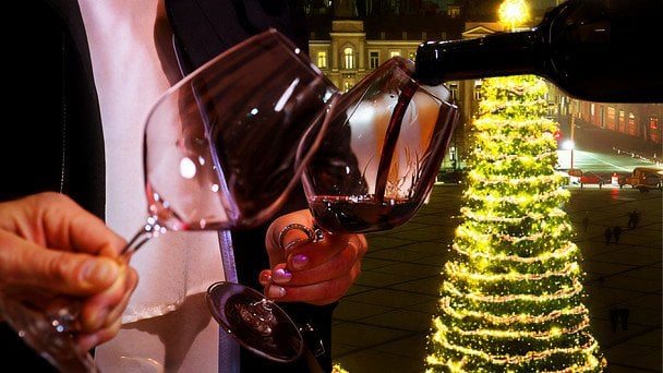 Jak wybrać wino na Nowy Rok: porady eksperta z 18-letnim doświadczeniem
