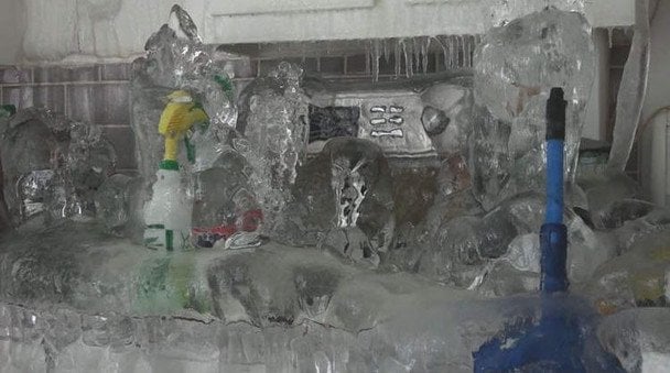 A Canadian Apartment Transforms into an Ice Palace After Tenant Cuts Heat