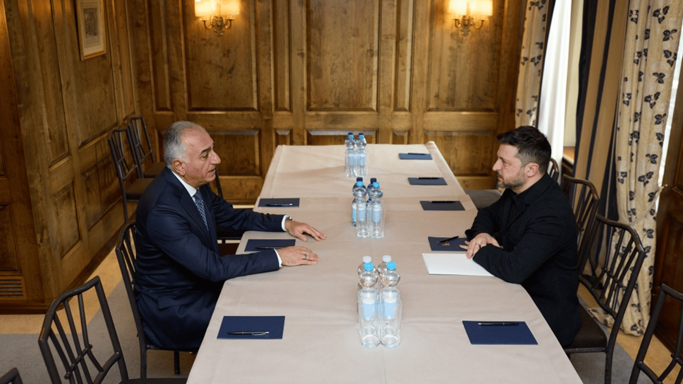 Зеленський обговорює співпрацю РФ та Ірану