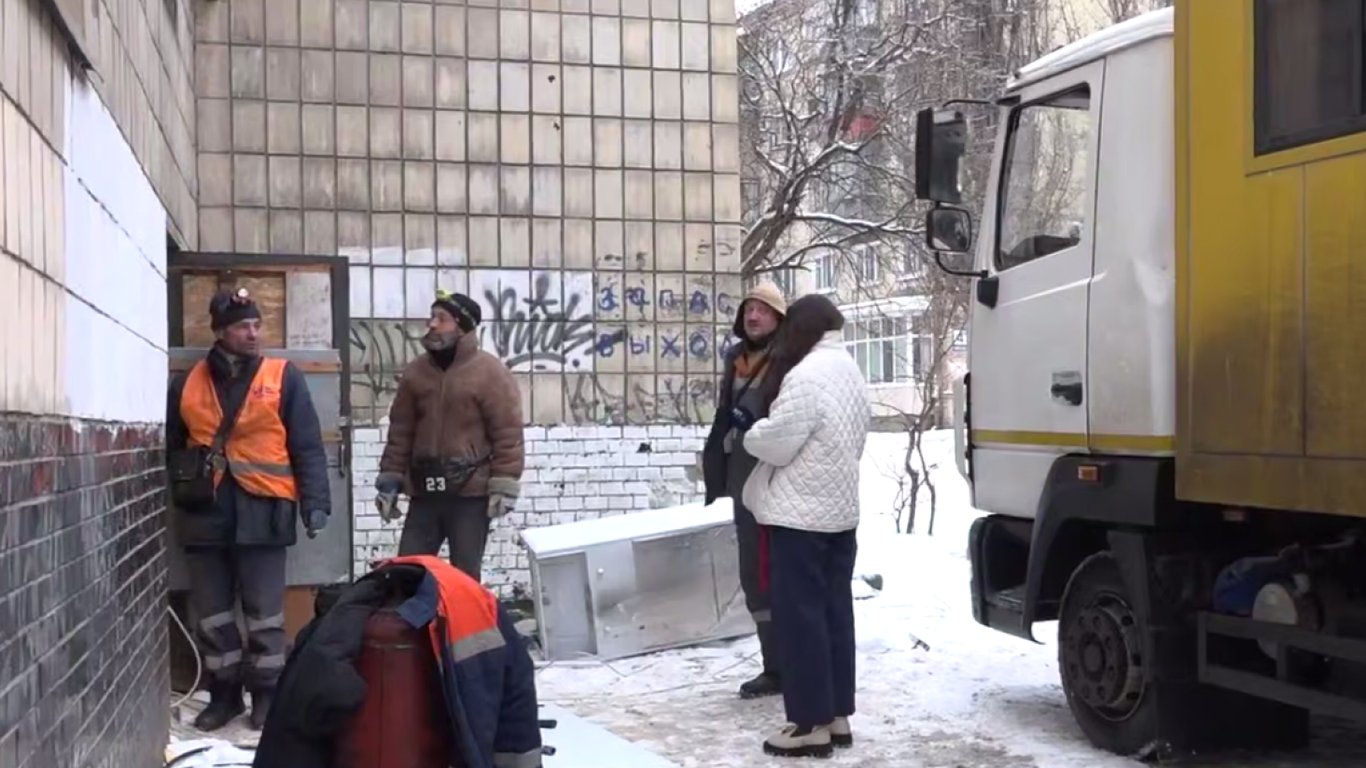 Морозный Киев без отопления: кто помогает горожанам в кризисной ситуации