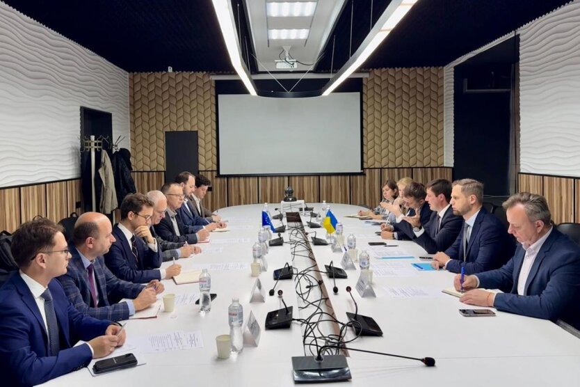 Україна створює аграрних аташе: навіщо агросектору власні дипломати