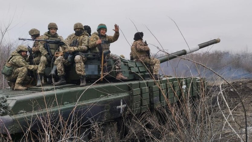 Descent of Ukrainian defenders from Kursk