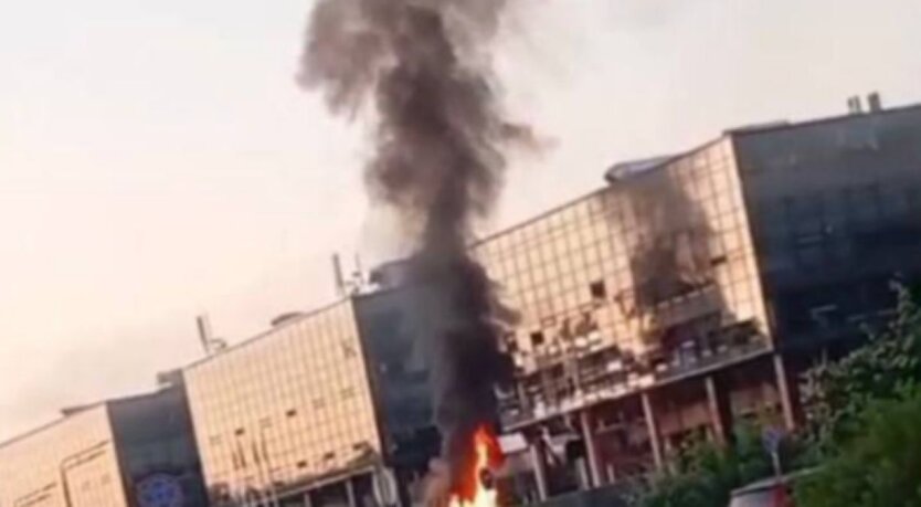 Дроновая атака на Москву: горит технопарк 'Елма' в Зеленограде