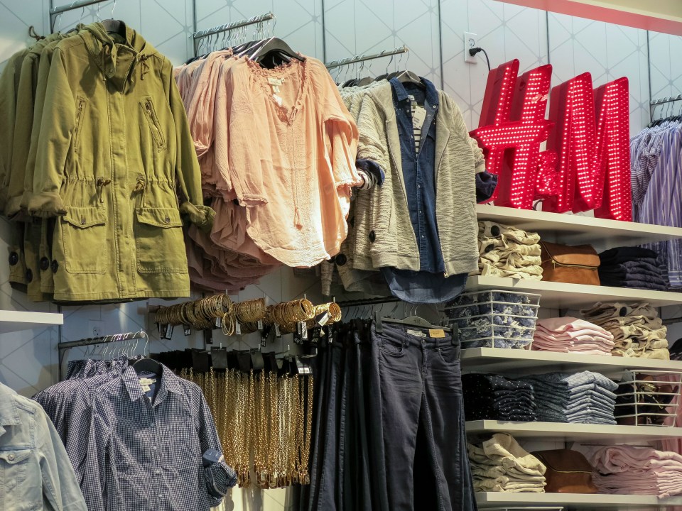 H&M закрывает 135 магазинов в мире: какие страны попадают под сокращение