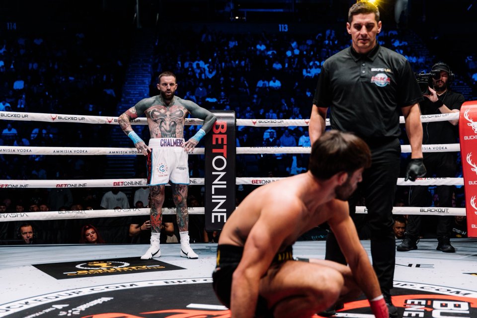 Aaron Chalmers defeated Jack Fincham in BKFC fight: knockout in the second round