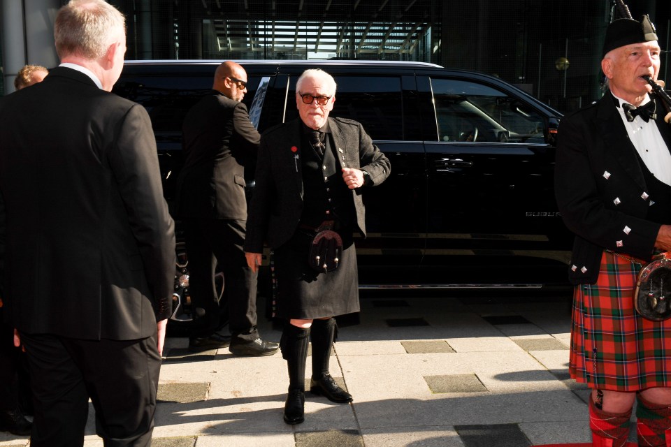 Brian Cox accidentally exposed himself on stage in Toronto: what the actor said