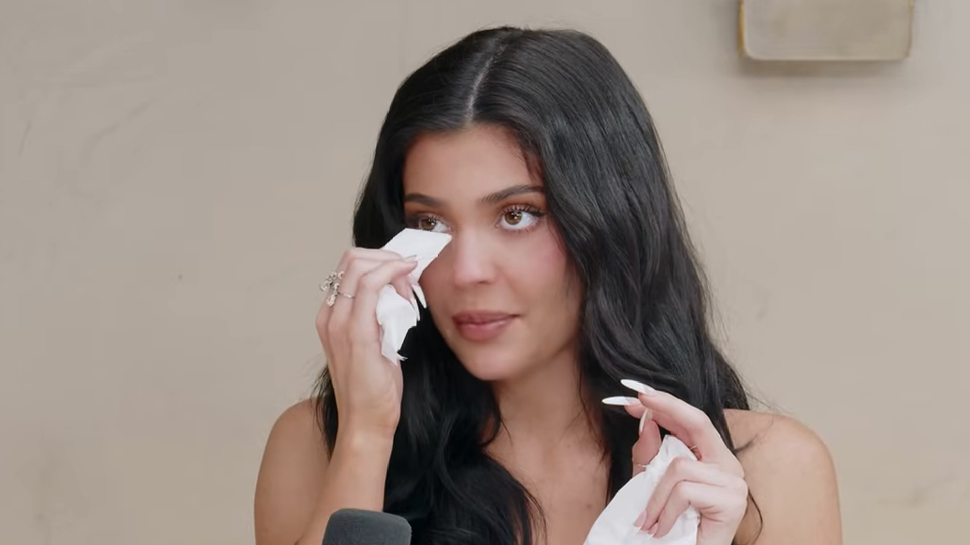 Kylie Jenner Reveals Family Secrets for the First Time: Why She Cried on the Podcast
